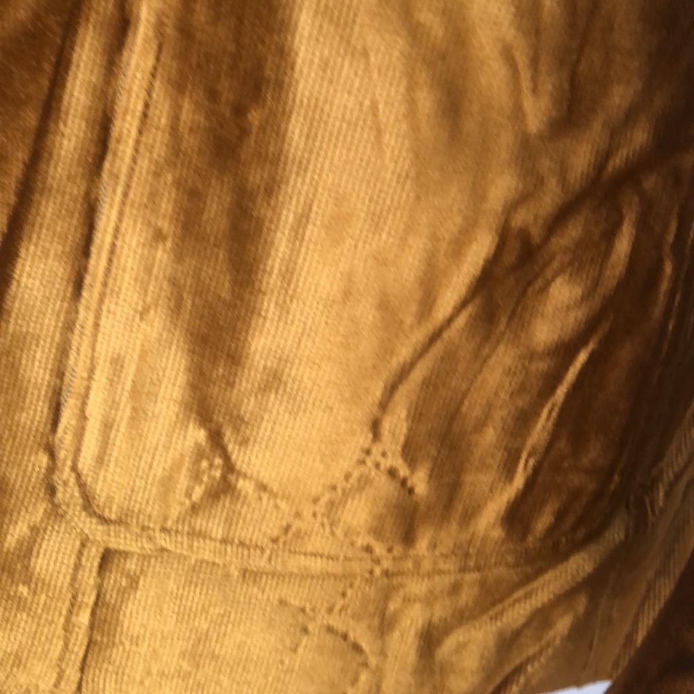DKNY GOLD BLAZER- Special Occasion / damage - Picture 9 of 9